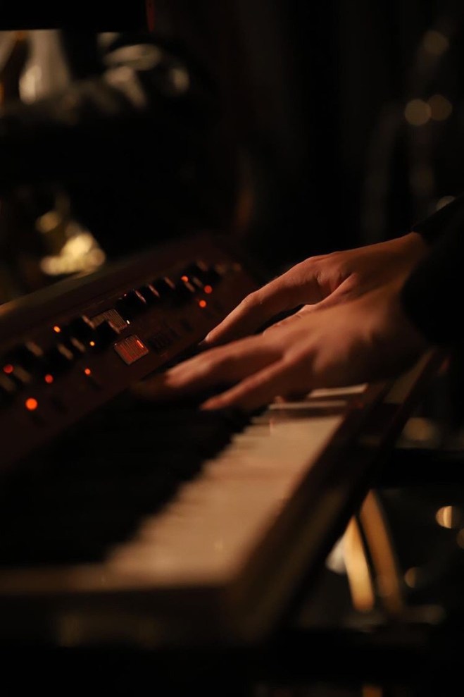 81470354-9A41-4017-BC6E-AD4E2D26D32D